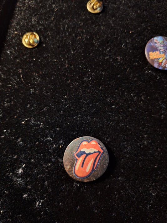 Roling stones button