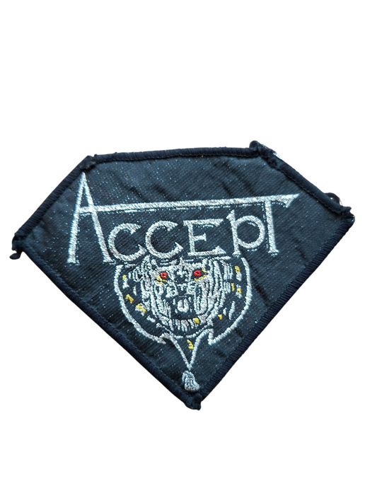 Accept
