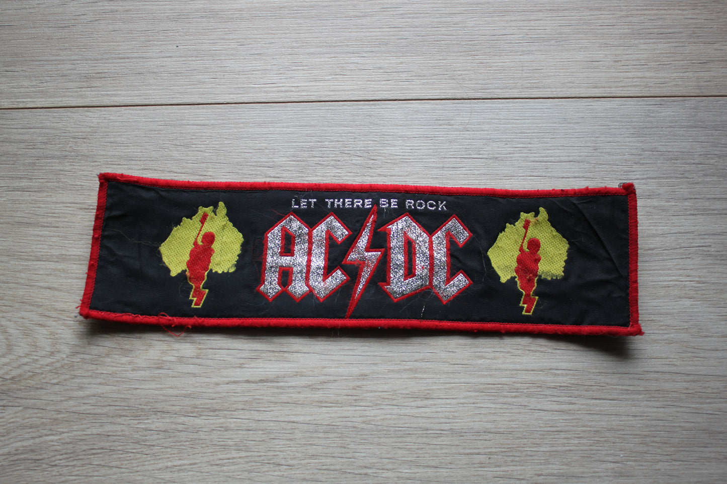 ACDC superstrip